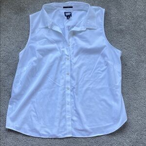 Lands’ End Wrinkle-free Sleeveless Blouse